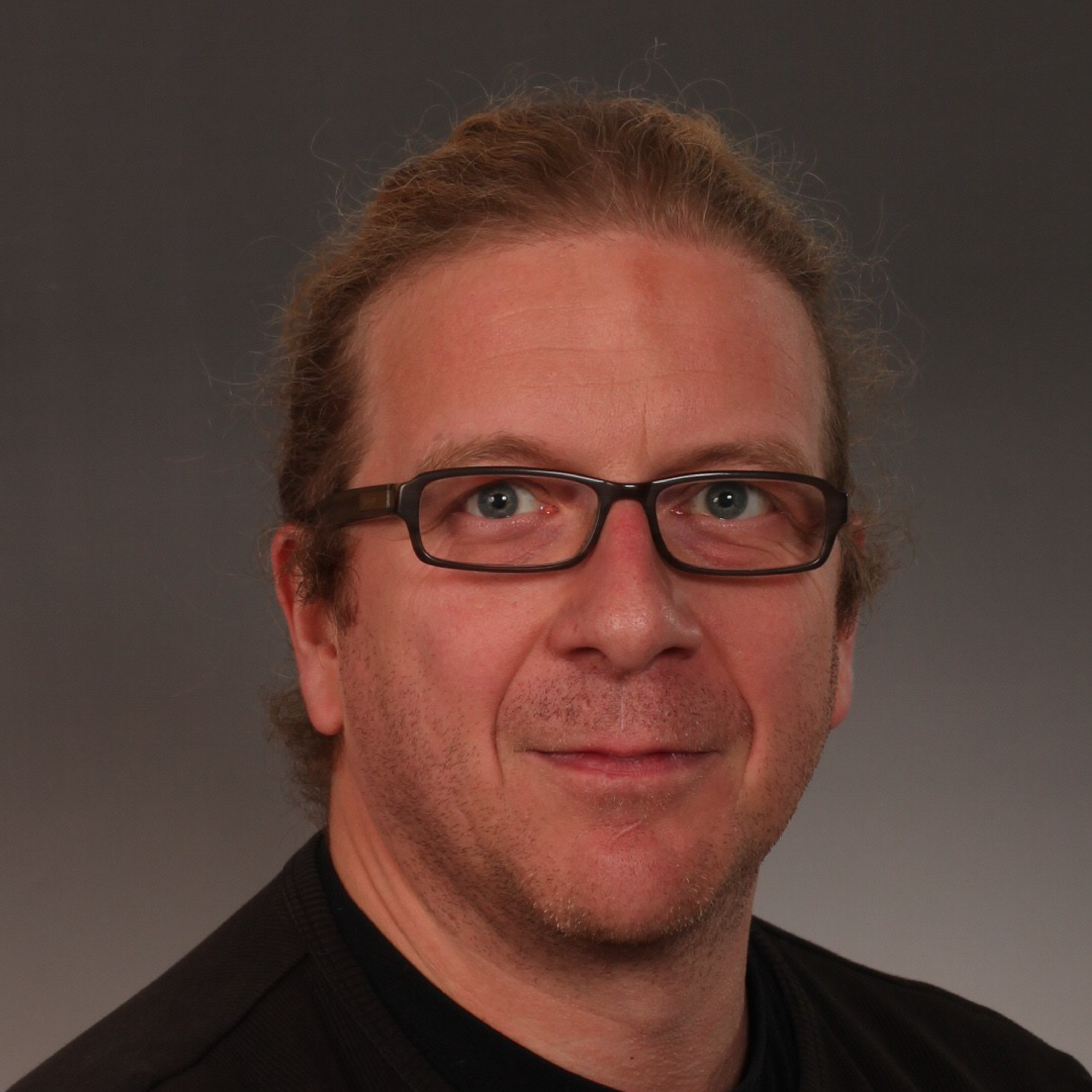 NAI sig headshots_Thomas Rupp-2